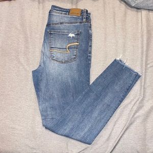 Distressed Skinny Jeans